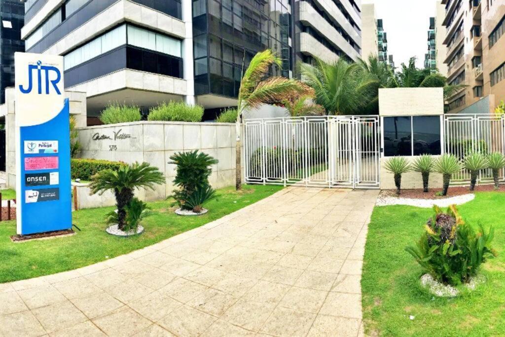 Apts Jtr Com Varanda I Piscina Na Cobertura I 1Min Da Praia Maceió Exterior foto
